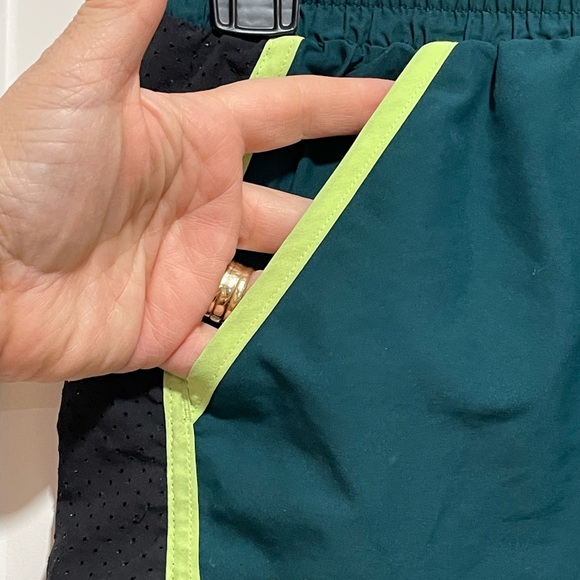 Under Armour Women's Fly By 2.0 Sz Small 3” Teal Black Yellow Running Shorts - Picture 2 of 8